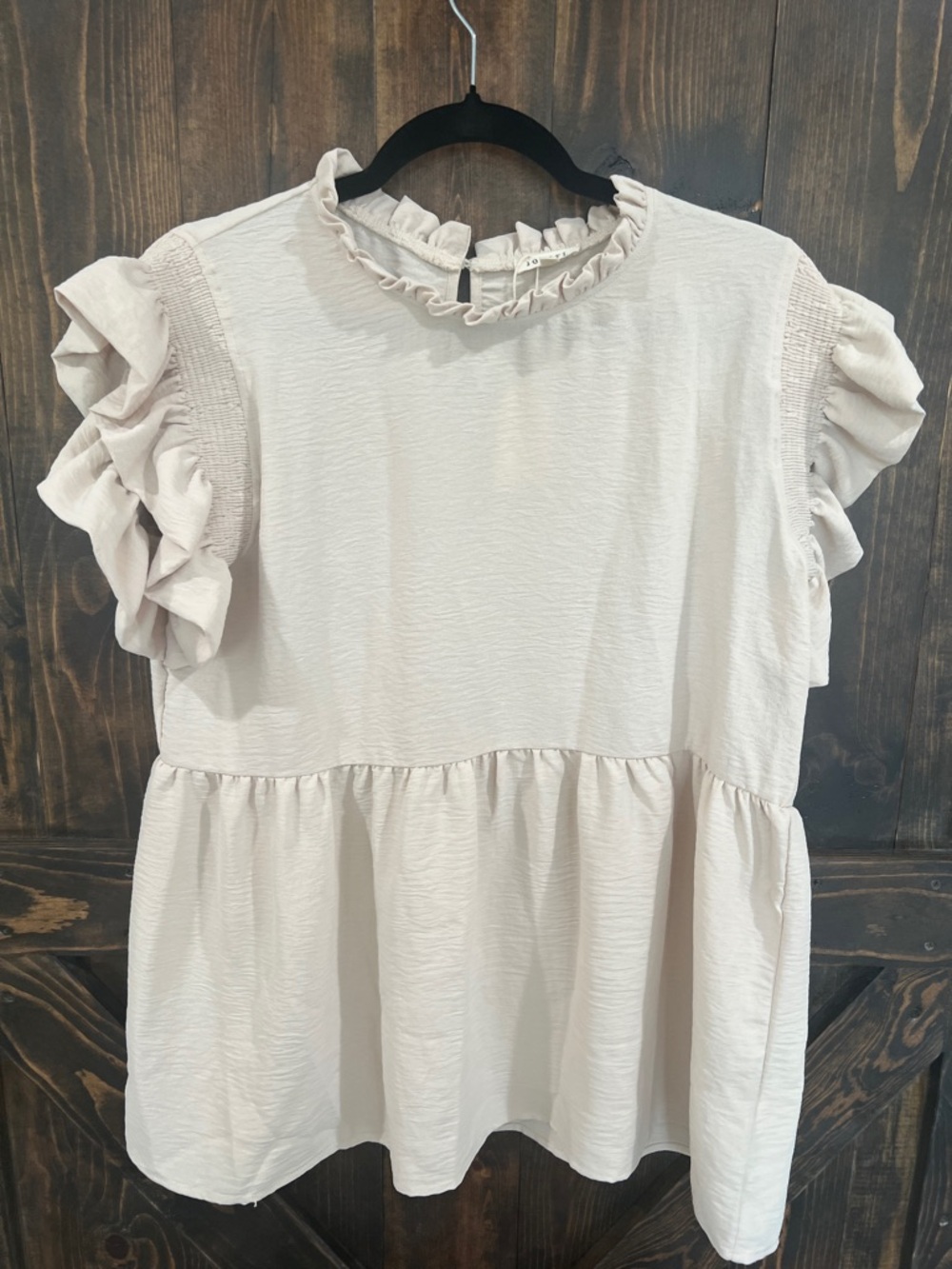 Jodifl - Ruffled Short Sleeve Ivory Blouse